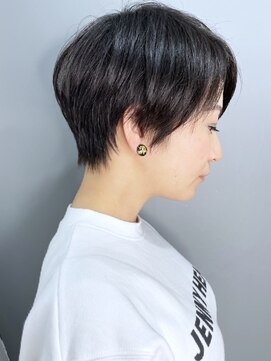 ニット 銀座(knit) 《knit銀座》大人黒髪20代30代40代ハンサムショート丸み前下がり