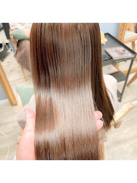 アンフィシュピトロワ(AnFye spi tlow) ［AnFye］縮毛矯正×ジュエリーシステムトリートメント