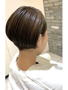 エルトレス(el tres) ［eltres］グラデーションボブ