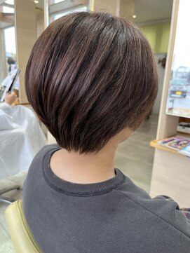 シュウ 安城店(Shu) 毛流れショート