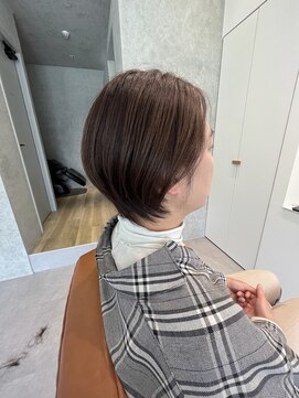 リッカ(RICCA) 【before あり】襟足に沿わせるショートボブ