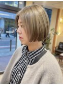 ぱつんと切りっぱなし重めボブスタイル＊