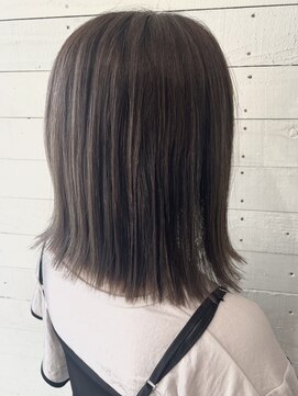 ルノン フィージュ(LUNON fieju) アッシュブラウン/切りっぱなしボブ/髪質補修カラー