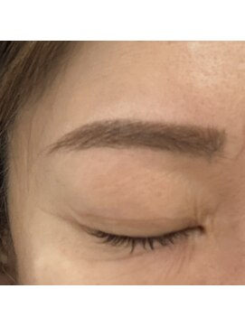 サロンドエム(Salon de emu.) 眉カット