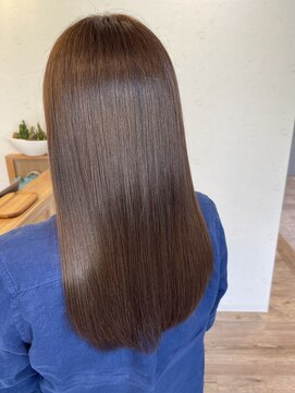 ルッカ 浦安(lucca) 美髪/ワイドバング/外ハネ/イメチェン[浦安/南行徳/髪質改善]