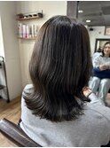 髪質改善大人可愛いくびれカット透明感暗髪アッシュオリーブ