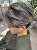 ベージュバレイヤージュ