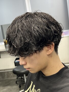 キングオブヘア バイ ノイズ 梅田茶屋町店(KING of hair by NOISM) シャドウパーマ
