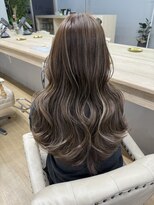 リティー バイ ジルブラン(Lity by JILBLAN)&nbsp;レイヤーカット/ハイライトカラー/イルミナカラー[鹿児島中央駅]