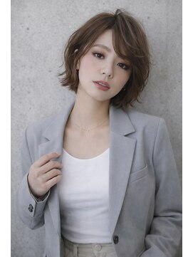 ニナ 梅田(nina) 【nina梅田】大人ショートボブ