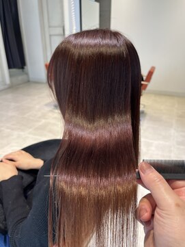 シオ 流山おおたかの森(Sio) 艶髪ピンクグレージュ