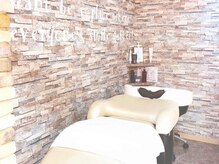 メグヘアークリエーション 鶴見店(mEg hair creation)の雰囲気（首に優しい夢シャンで至福のひとときを ☆【ｍＥｇ鶴見店】）