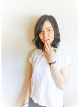 カラ(cara) ナチュラルワンカールミディ