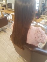 ウィービーパセリ atre川越店(WE BE PARSLEY) つやつやストレート【担当 富樫直樹】