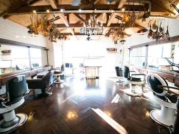 marichi 千葉ニュータウン店 【マリーチ】