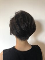 スリークス(3Cs) ショートボブ