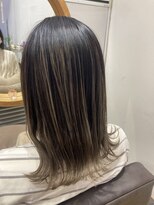 ジャム(JAM)&nbsp;バレイヤージュ（前回ブリーチ2回）