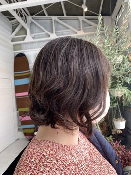 ラコスタ(LaCosTa) ブリーチなしカラー大人かわいいナチュラルフラッフィーボブ