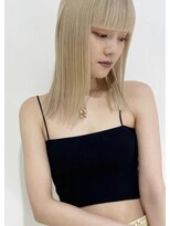 ルーム(Loom.)&nbsp;色落ちも可愛いブロンドカラー