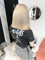 シピ バイ ブレス(shipi. by brace)&nbsp;ホワイトベージュ