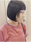暗髪ミニボブ 顔まわりカット 草加