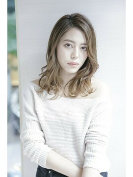 アフロディーテ ギンザ 秋葉原店(APHRODITE GINZA) セクションカラー/グラデーションカラー/ペールベージュ/秋葉原