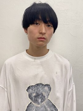 ロイ 南青山 表参道(ROI) メンズニュアンスパーマセンターパート黒髪スパイラルパーマ