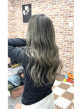 リンク(LinK) 海外風白髪ぼかしシャドールーツ