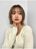 顔まわりレイヤーボブパーマグレーベージュ