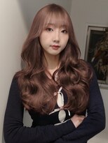 サンクプロジェクト(cinq PROJECT) 赤みを消してくれるくすみ感が人気のミルクティーベージュカラー