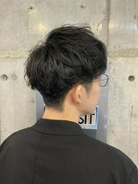 ワークス 下北沢(WORKS)&nbsp;クセ毛風マイルドスパイラルパーマツーブロックマッシュショート