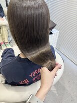 エンス 銀座(Ence)&nbsp;ココアブラウン/ミディアムレイヤー/オリーブグリーン/黒髪/銀座