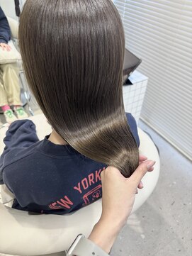 エンス 銀座(Ence) ココアブラウン/ミディアムレイヤー/オリーブグリーン/黒髪/銀座