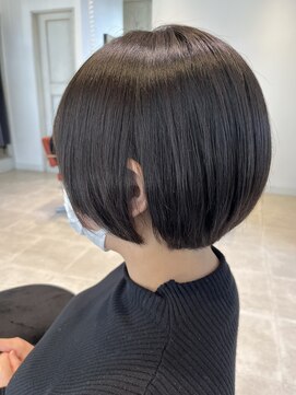 シオ 流山おおたかの森(Sio) コンパクト美フォルムショートボブ