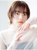 個性派レイヤーショートボブ