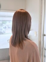 リル おもろまち店(Lille)&nbsp;Lille那覇おもろまち／白髪ぼかし/ミディアムレイヤー/30・40代