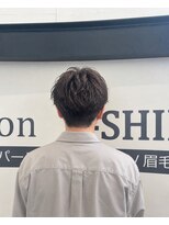 ビーシャイン(B-SHINE)&nbsp;メンズパーマ/メンズカット/シェービング/眉毛/メンズサロン