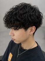 メンズ ドルチェ(men's Dolce)&nbsp;波巻きパーマ×軽めマッシュ｜朝のセットを簡単にしたい方へ！！