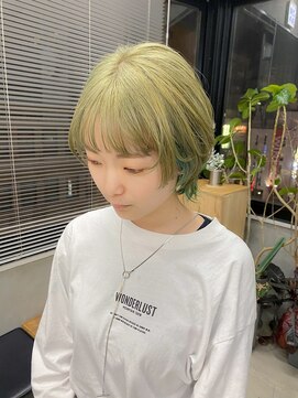 テトヘアー(teto hair) オリーブベージュ、ペールグリーン、ターコイズ、ウルフカット