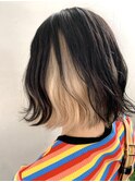 Aラインボブ インナーカラー ハイトーン 耳かけ