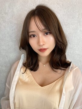 ルームバイシー 新宿(Loom. by Sea) 大人可愛いくびれヘア/ペールベージュ【Loom.林】