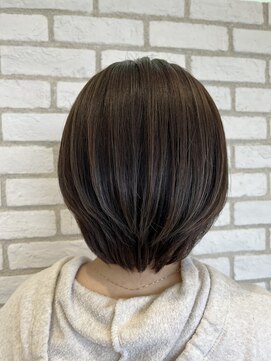 アッシュ 十日市場店(Ash) 透明感抜群　春におすすめカーキアッシュ