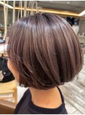 大人グレージュショート