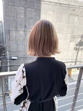 シィーム(cime) 柔らかベージュカラー