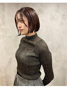 シングス(Sings) ウォームブラウン×ミニボブ