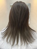 リオン(RION) お洒落なハイライトスタイル