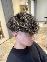 リフル 八王子(RIFULL)&nbsp;メンズパーマ　ツイスパ　波巻き　フェード