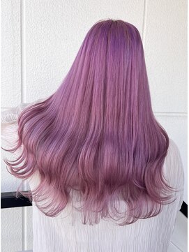 ラビス 浦和(Lovis) 魅力倍増カール/セミディ/シアーカラー/ダークアッシュ