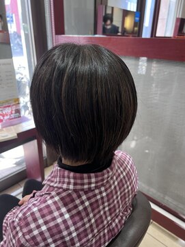 メイン(MAIN) 白髪ぼかし/ハイライト／白髪染め/髪質改善/30代/40代/50代