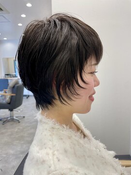 リノアバイフェリア(LINO’A by felia) 20代30代おすすめ☆スタイリングが簡単☆レイヤーショート